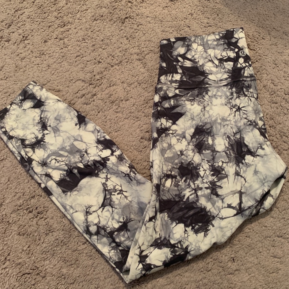 Lululemon Wunder Under Leggings
